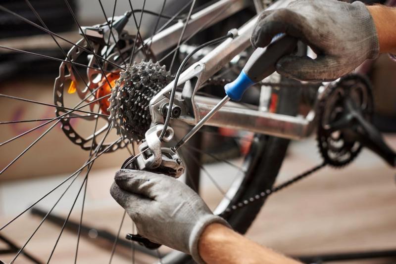 Le r&eacute;glage du d&eacute;railleur change la pr&eacute;cision des vitesses &agrave; Dole